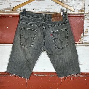 29w‎ Y2K Levi’s 511 Hong Kong Cutoffs